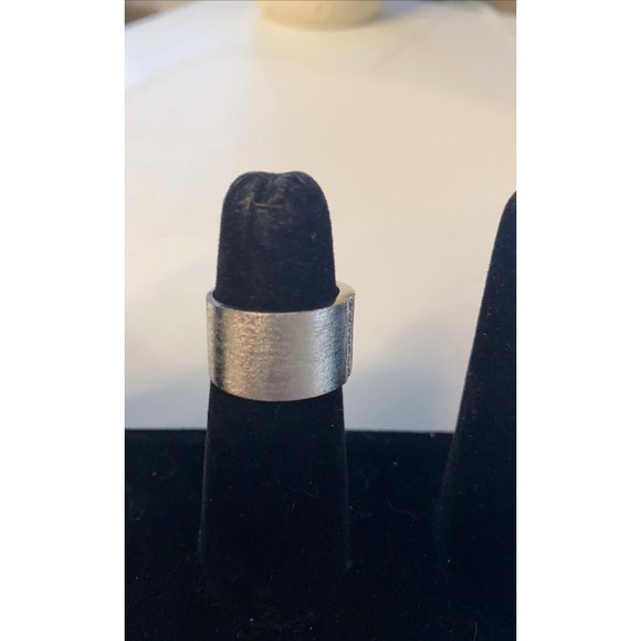 Brushed Silver Minimalist Band with CZ's Size 7 - Picture 2 of 3